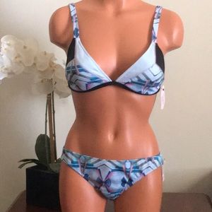 Victoria’s Secret Teeny Triangle & Cheeky Bikini M